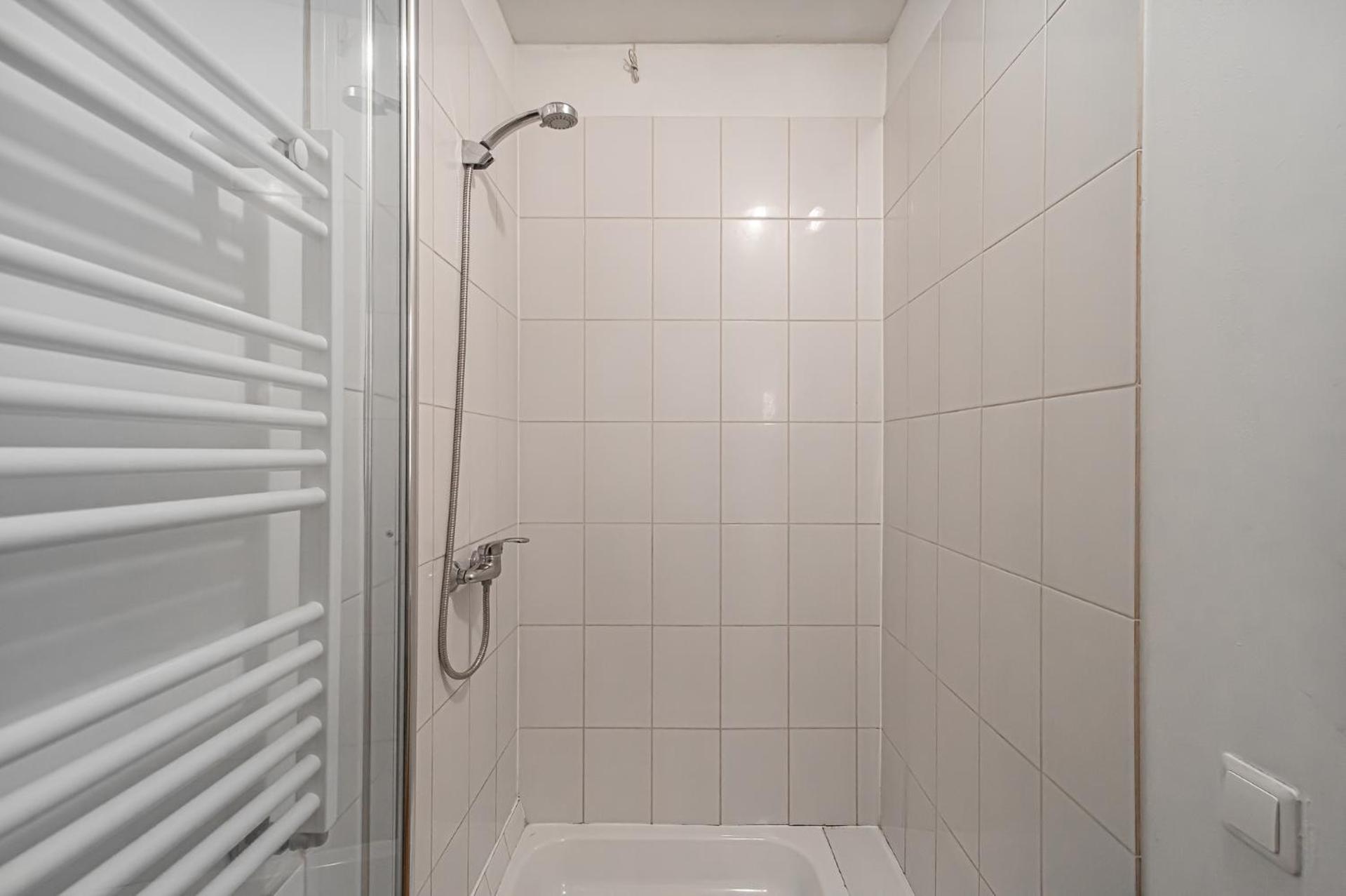 St Anne Studio VNO Room photo